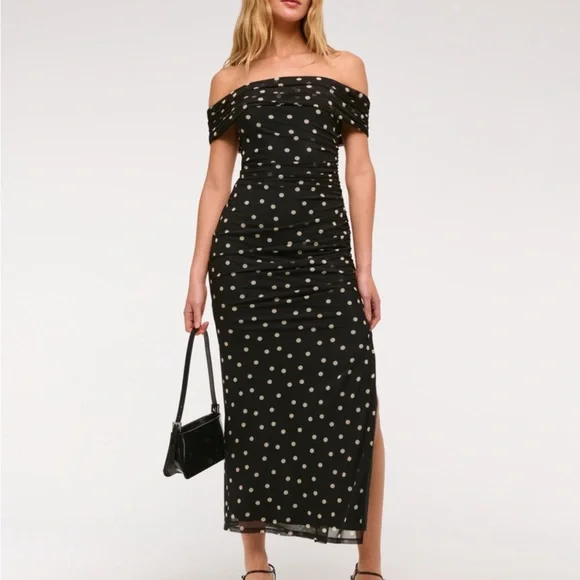 Abercrombie & Fitch | Dresses | Abercrombie Fitch Black Offshoulder Maxi  Dress | Poshmark